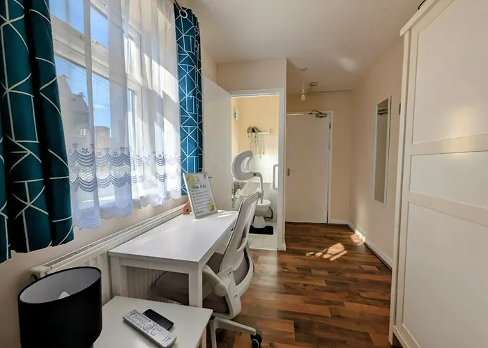 Cosy Double Room In Town Centre
