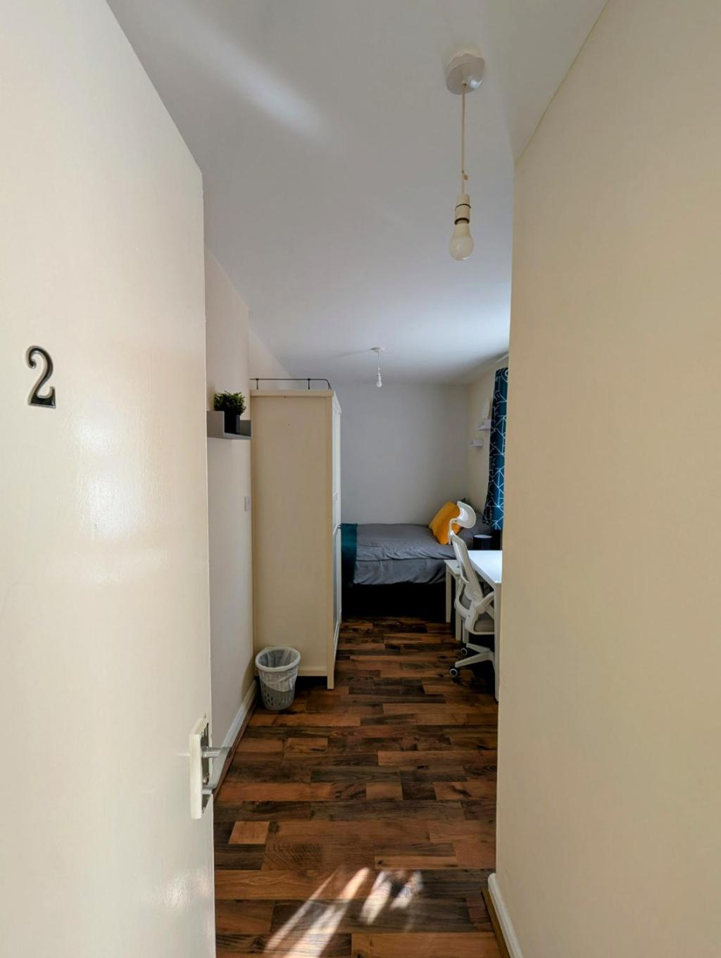 Cosy Double In Town Centre Hounslow